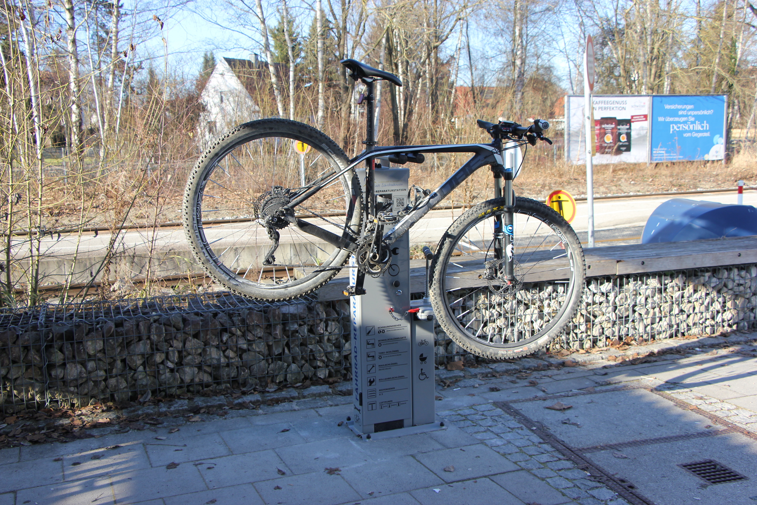 Fahrrad an Reparaturstation